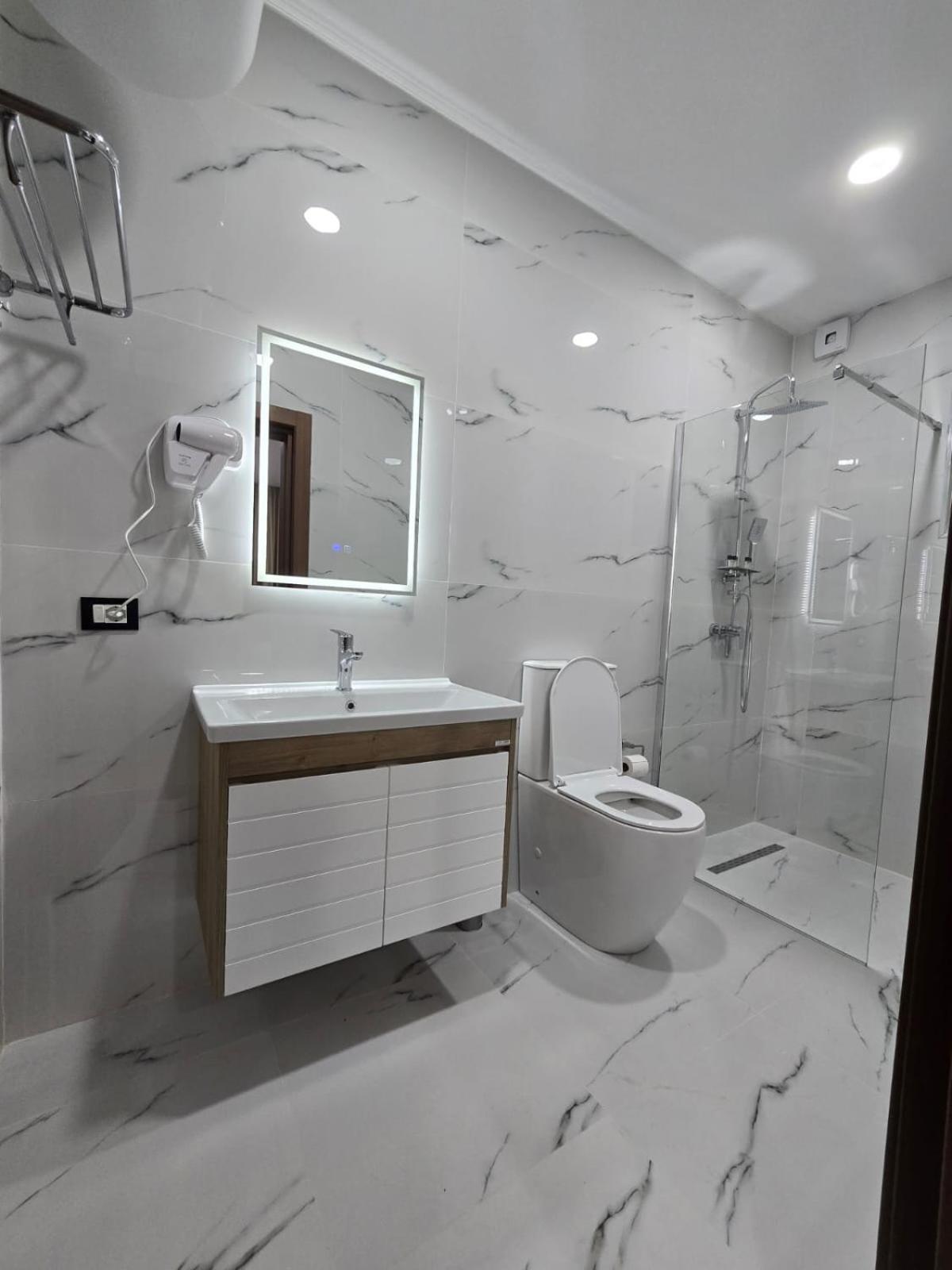 Hotel Aleks Shkodër Esterno foto